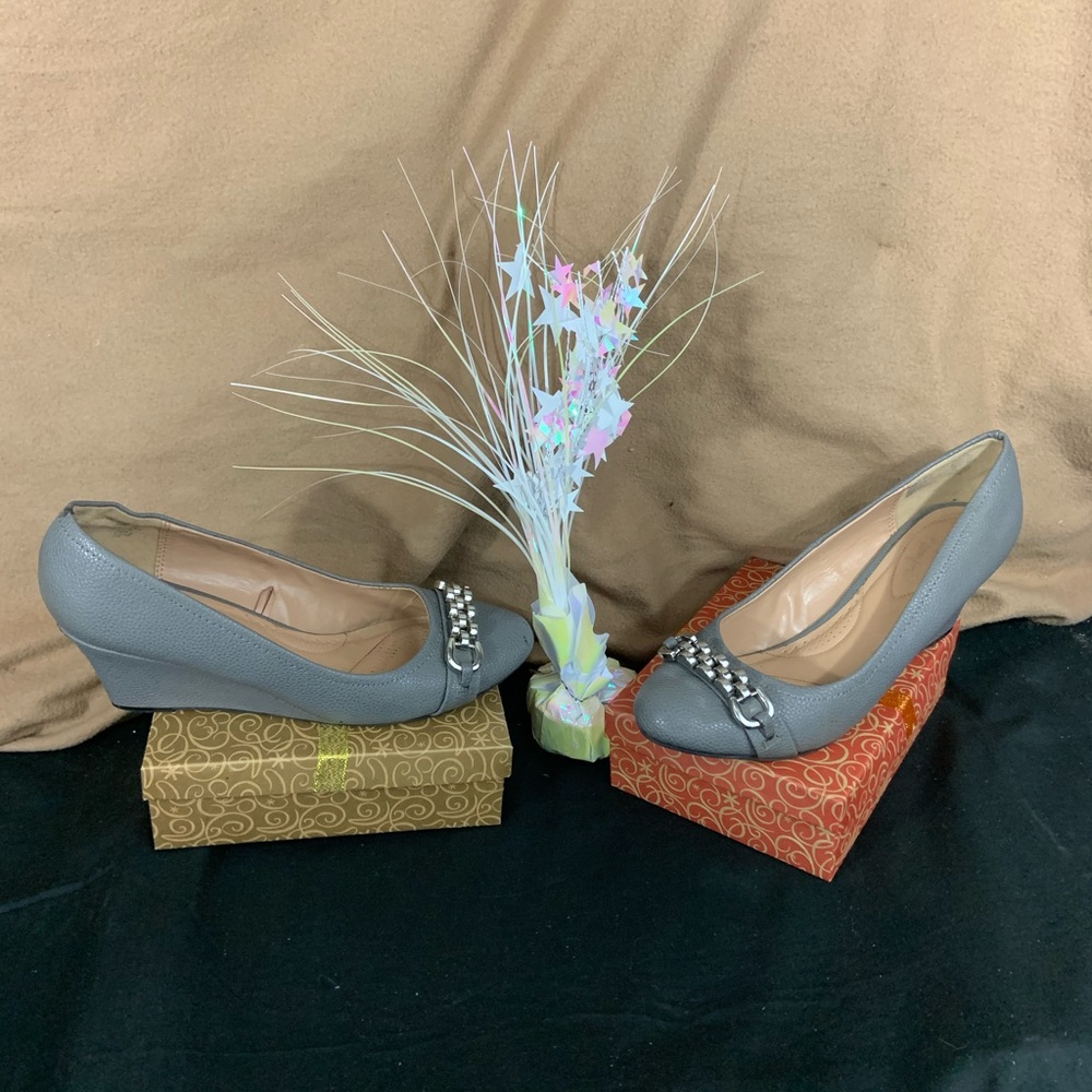 Women shoes